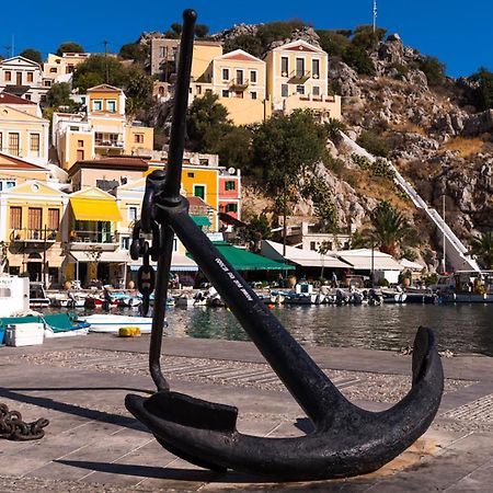 Townhall Apartment Symi Extérieur photo