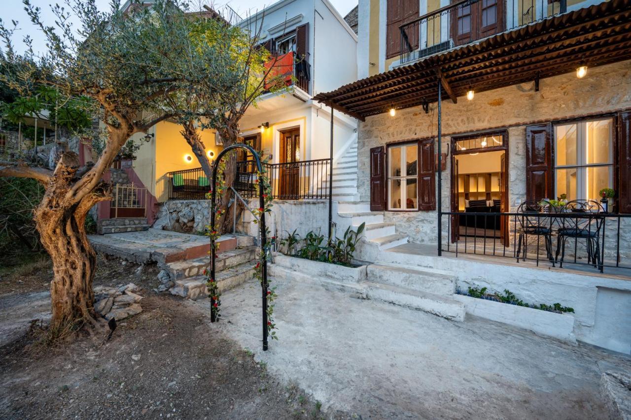 Townhall Apartment Symi Extérieur photo