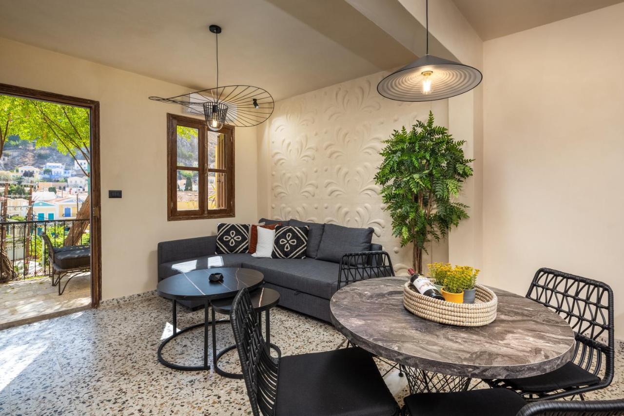 Townhall Apartment Symi Extérieur photo