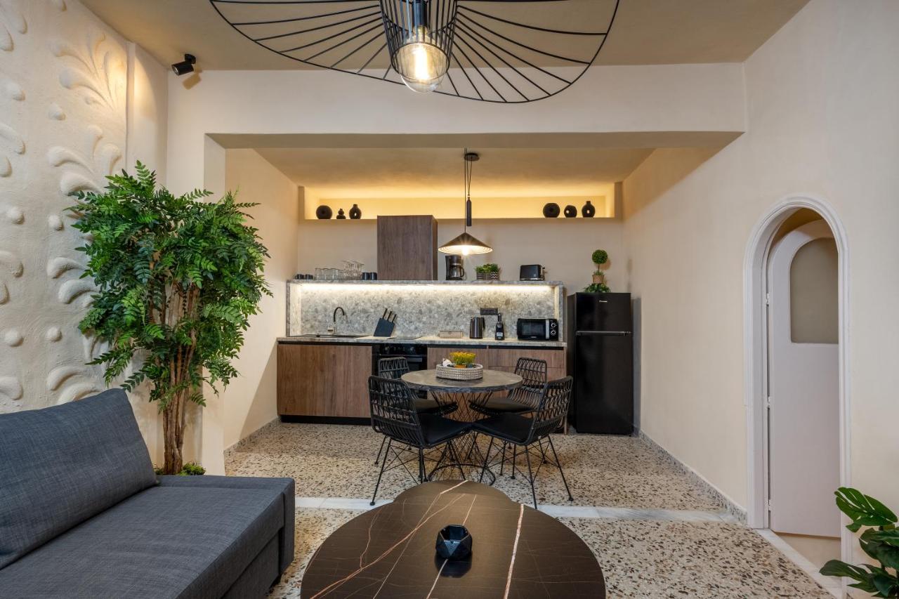 Townhall Apartment Symi Extérieur photo