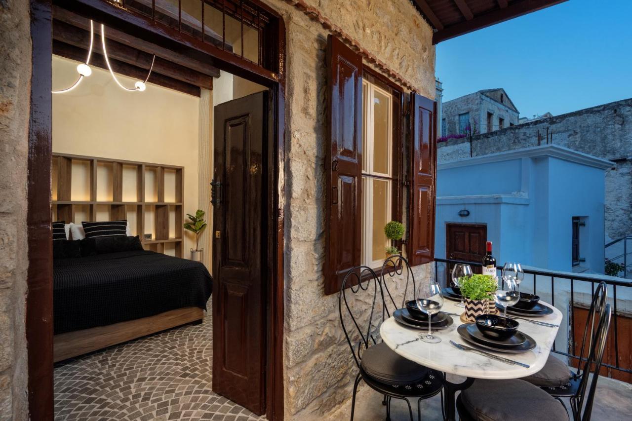 Townhall Apartment Symi Extérieur photo